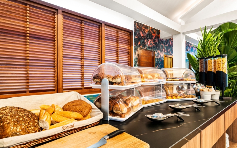 Livingstone-Breakfast2van6